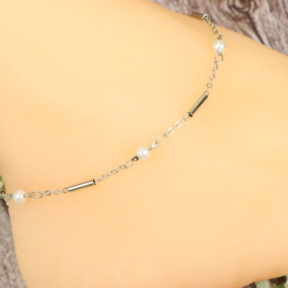 "Dainty Anklet for Women – Elegant Everyday Jewelry & Perfect Gift | MLCRC1496 - Picture 4 of 10